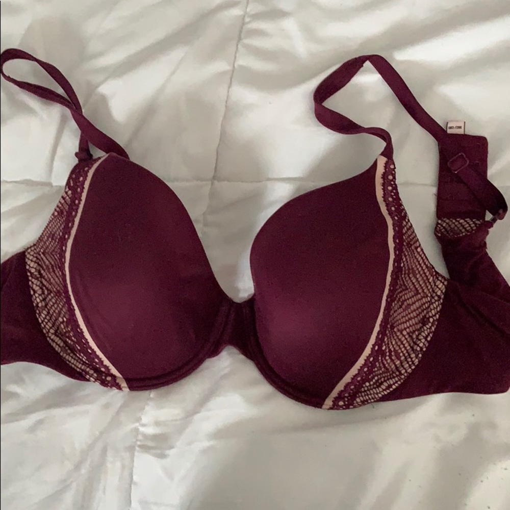 VS Pink Bra